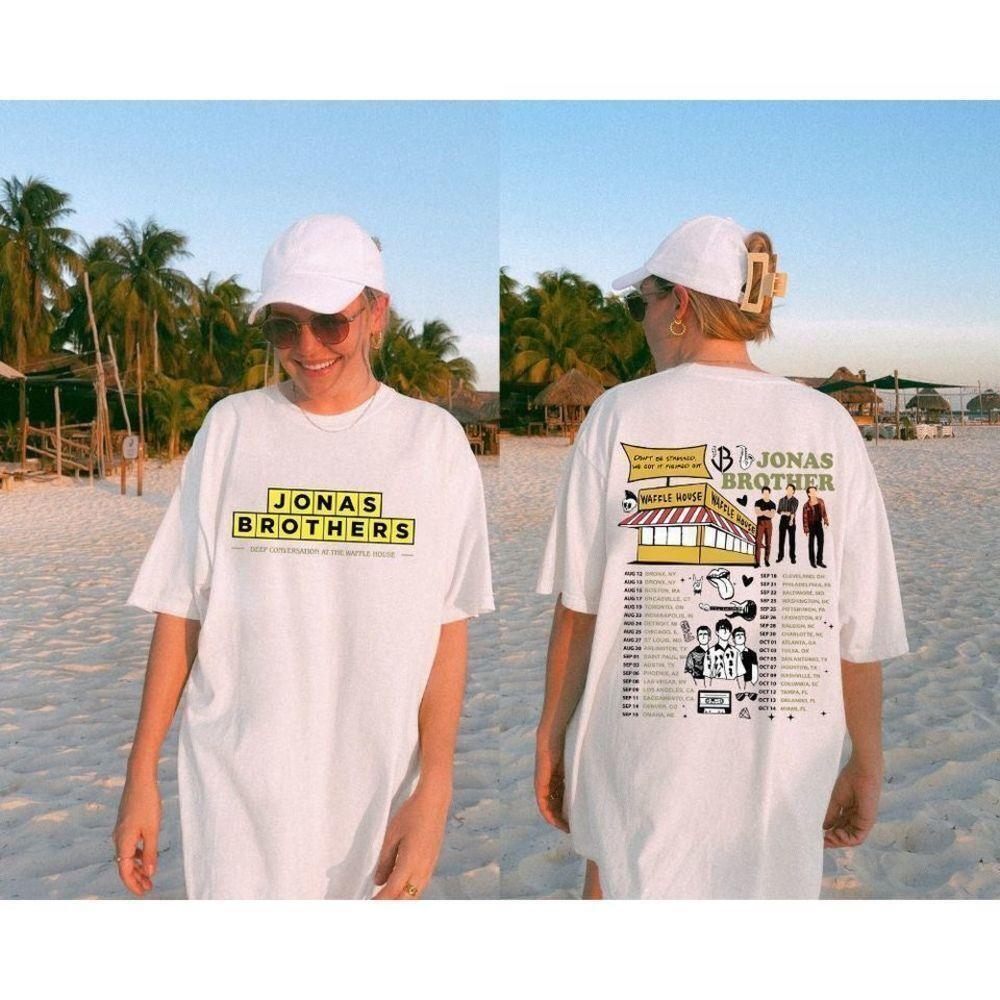 Jonas Brothers Five Albums One Night Tour 2 Sided Fan T-Shirt